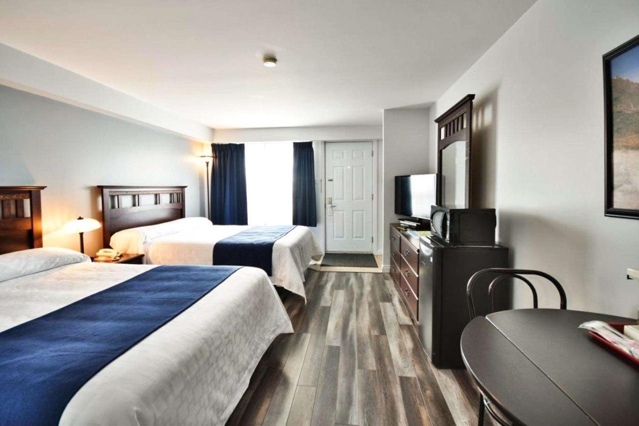 Econo Lodge Cabano Экстерьер фото